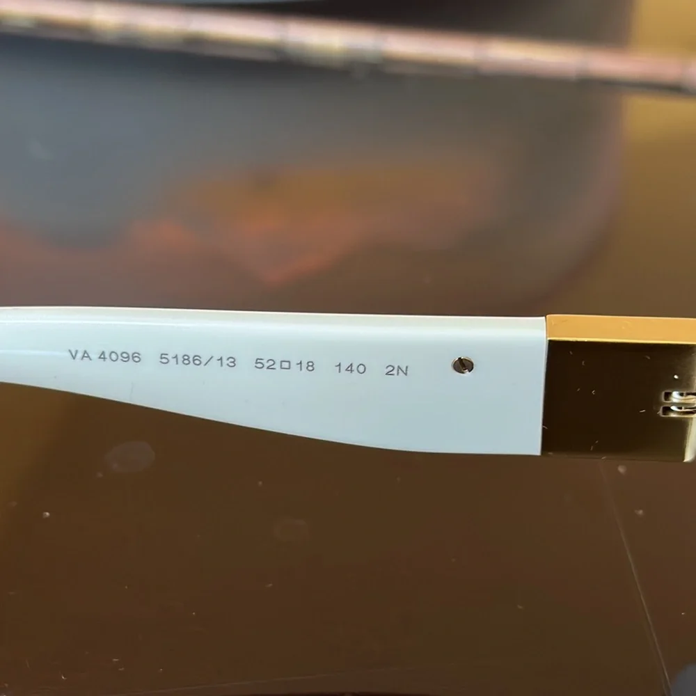 Rectangle sunglasses - Picture 13 of 15